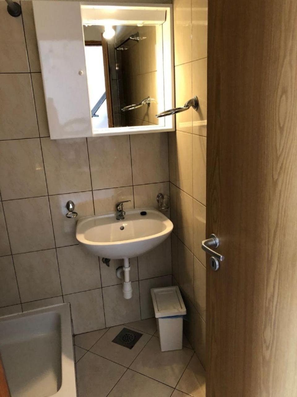 Apartments Domagoj - On The Beach Lukovo Šugarje المظهر الخارجي الصورة