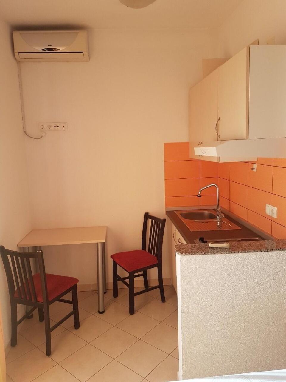 Apartments Domagoj - On The Beach Lukovo Šugarje المظهر الخارجي الصورة